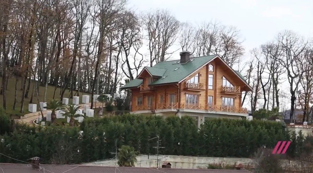 Дворец Януковича в Межгорье